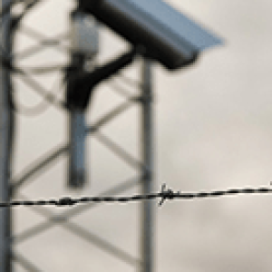 Sécurité à l'approche des sites sensibles et étendus